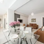 Luxury Block District Apartmán Tirana