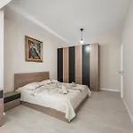 Luxury Block District
