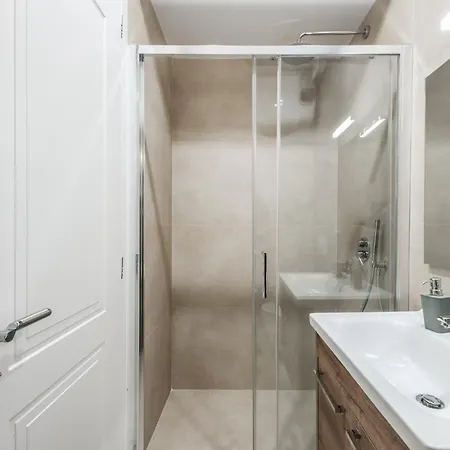 Apartament Luxury Block District *